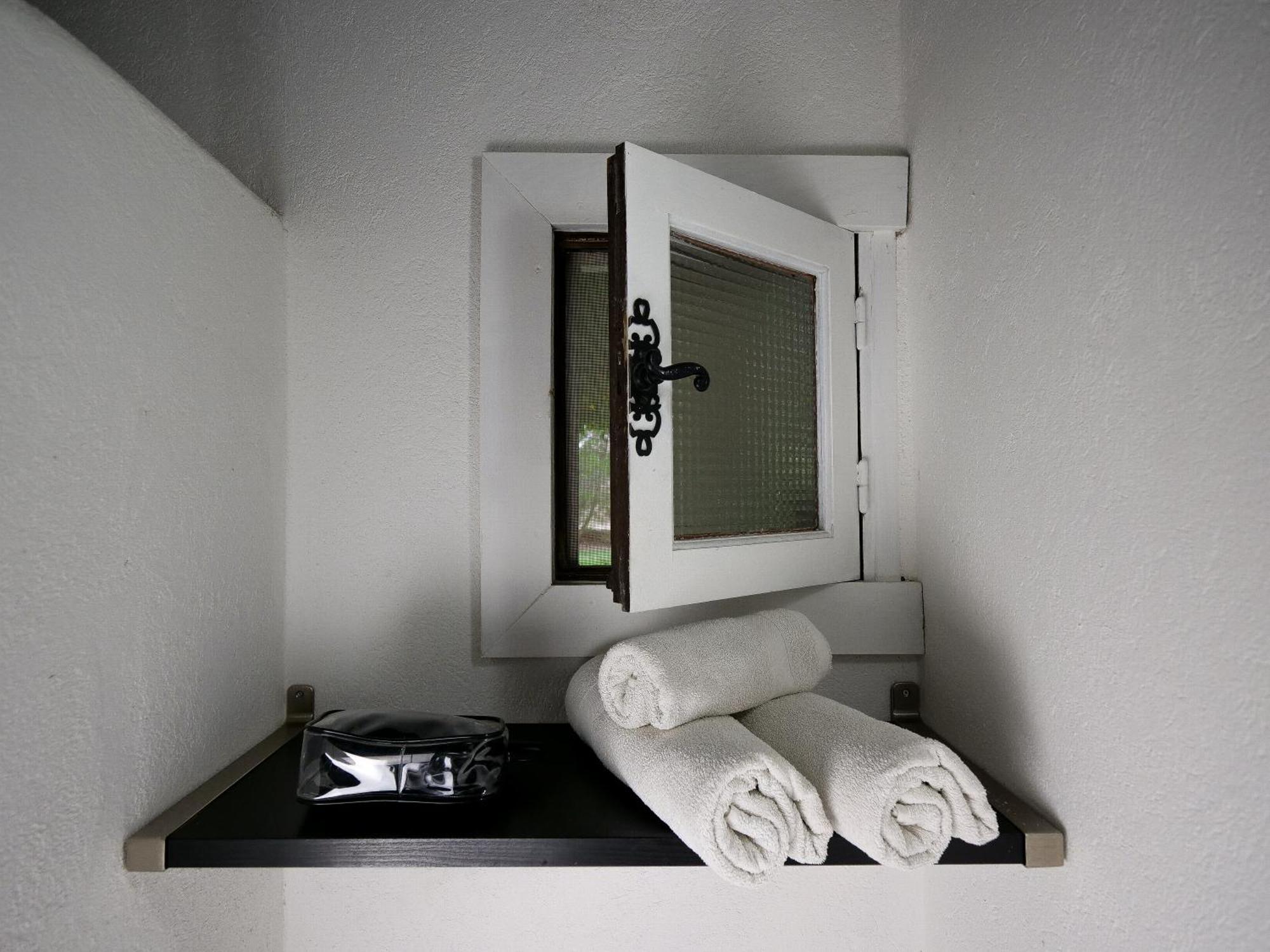 Mas Mls Hotel Saintes-Maries-de-la-Mer Luaran gambar